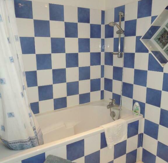 Номер Стандарт, Chambre D'hôtes De L'estuaire