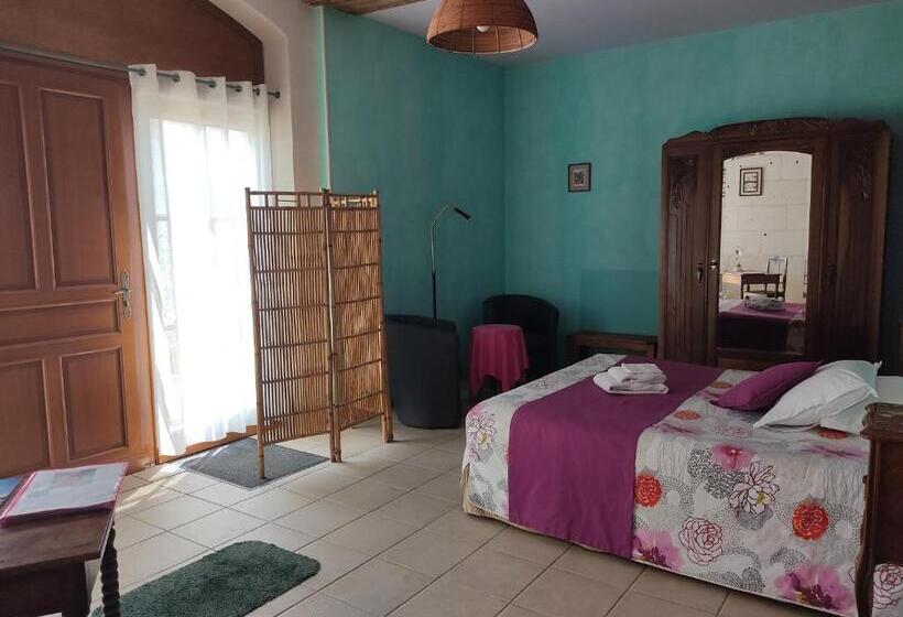 Номер Стандарт, La Varenne