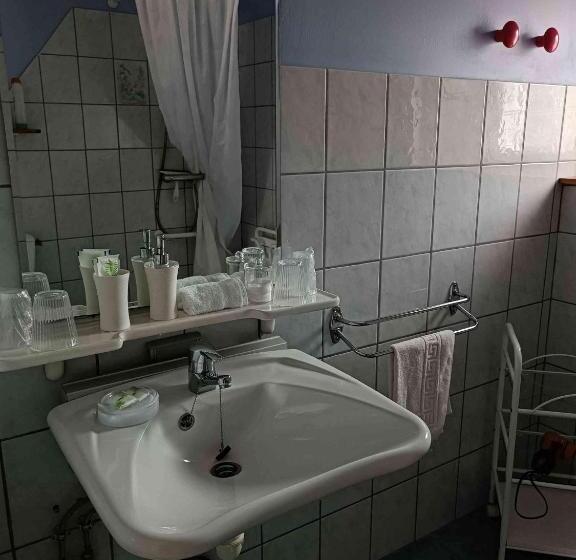 Номер Стандарт, La Varenne