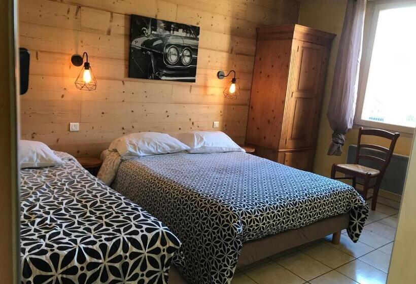 Номер Стандарт Трехместный, Abel Hôtel