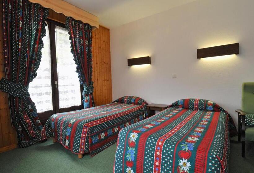 Номер Стандарт, Hôtel Le Mont Jorat