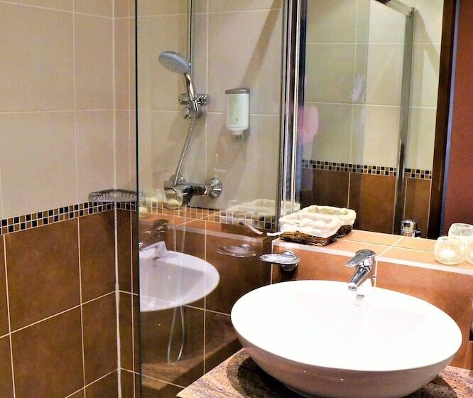 غرفة قياسية, Hôtel Aux Chants Des Oiseaux