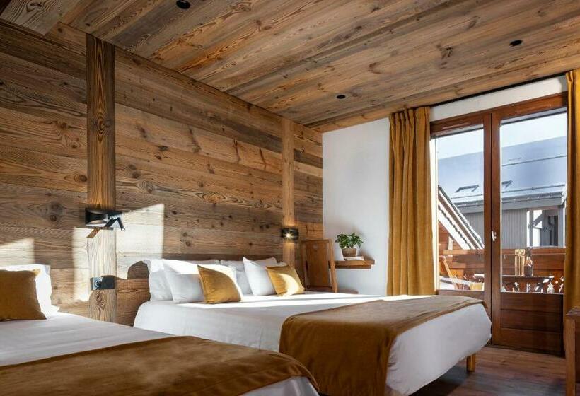 Трехместный Номер Стандарт с Балконом, Hôtel Et Spa Le Vermont
