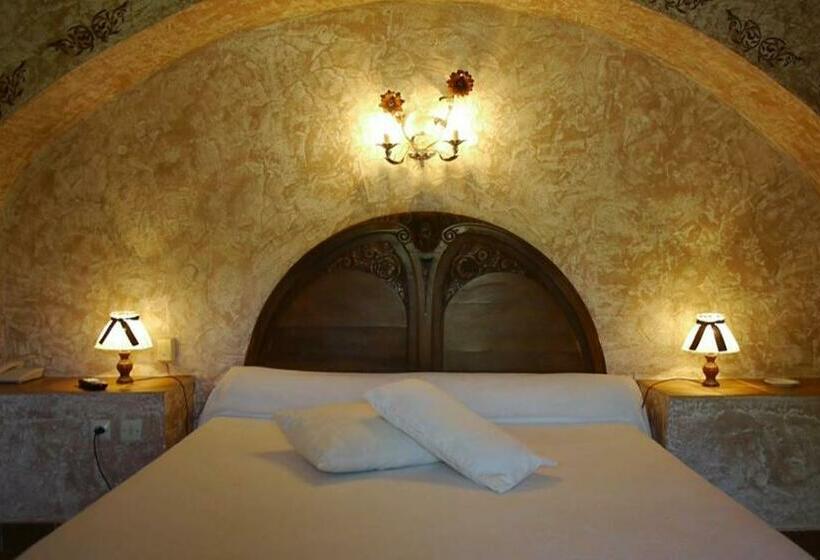 Номер Стандарт, Hôtel La Pierrerie