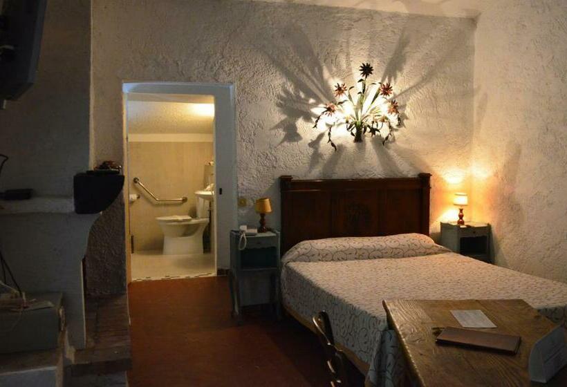 Номер Стандарт Адаптированный для Инвалидов, Hôtel La Pierrerie