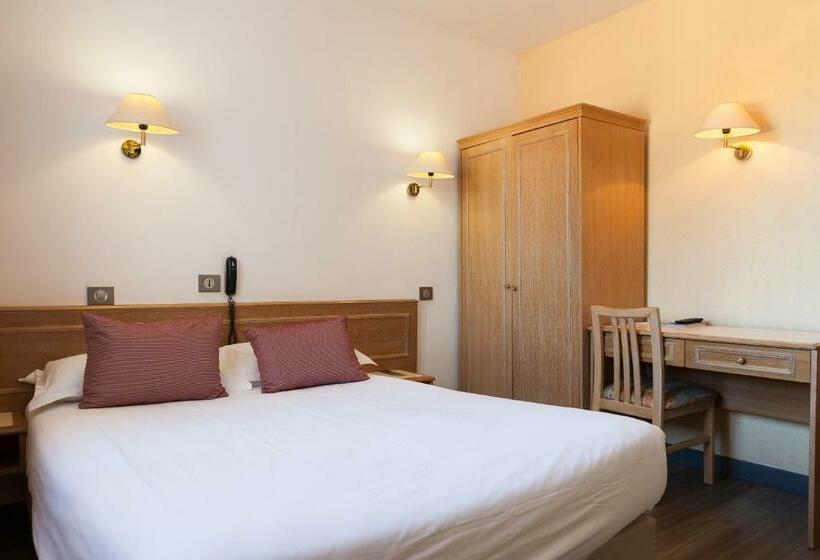 Номер Стандарт, Logis Hotel & Restaurant L Etape Bouc Bel Air   Gardanne