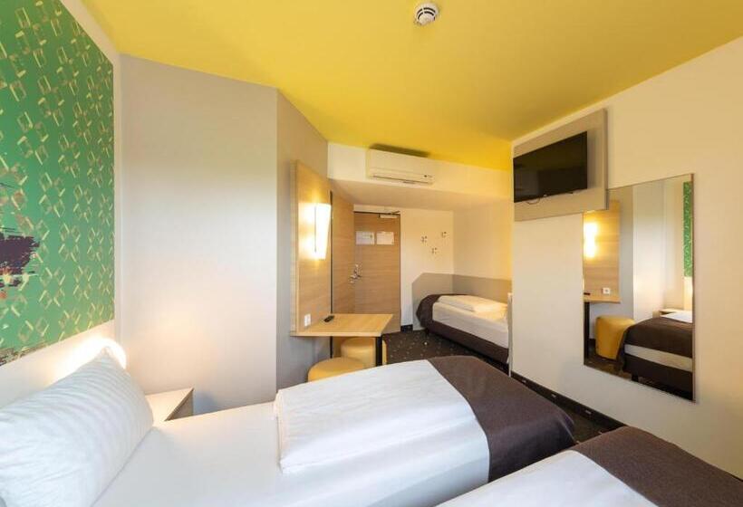 Номер Стандарт Трехместный, B&b Hotel Oberhausen Am Centro