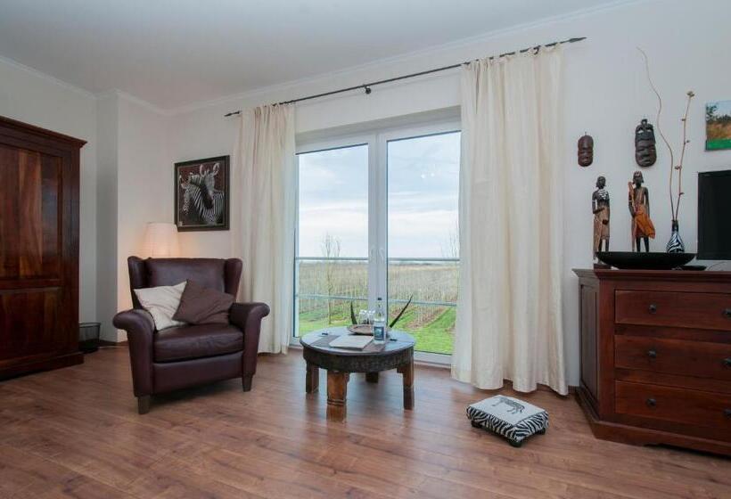 豪华房间, Villa Altes Land