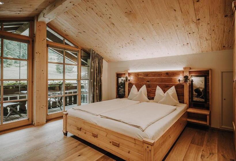 سوییت لوکس, Alpe Dornach