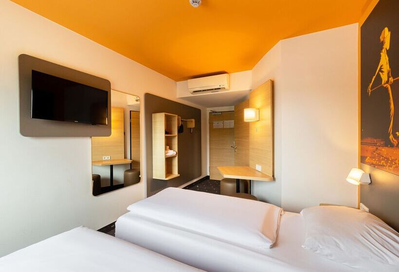 Номер Стандарт, B&b Hotel Essen City