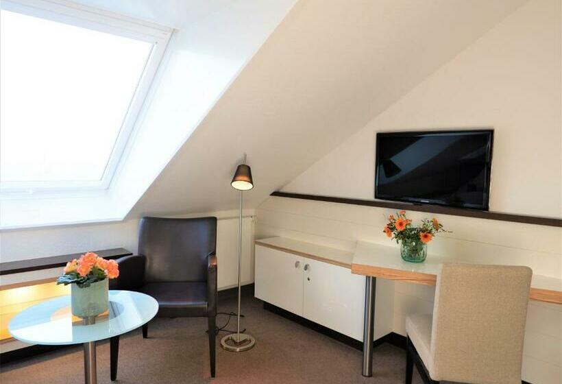 Pokój Basic, Miramar