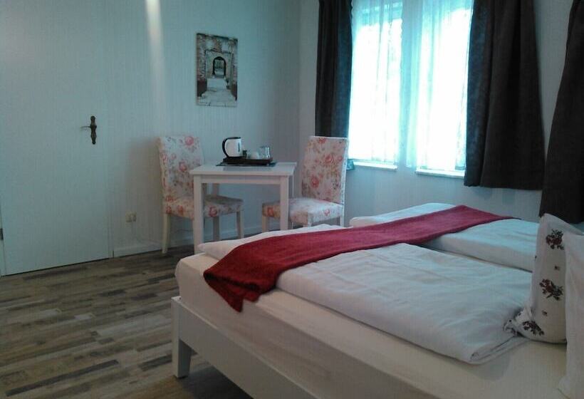 اتاق استاندارد, Landhotel Possendorf