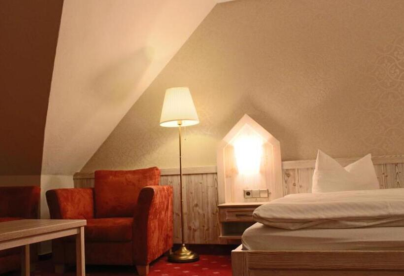 اتاق راحتی, Central