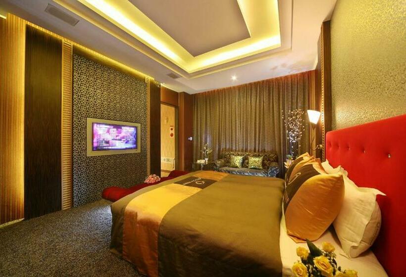 اتاق استاندارد, Shining Motel