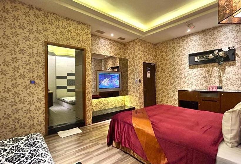 اتاق استاندارد, Shining Motel