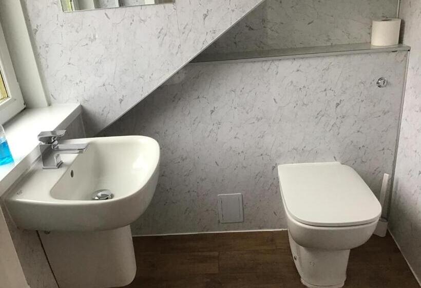اتاق سوپریور یک تخته, Belvedere Guest House