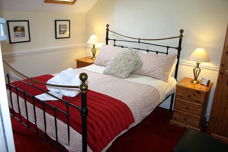 Номер Стандарт, Brixham House