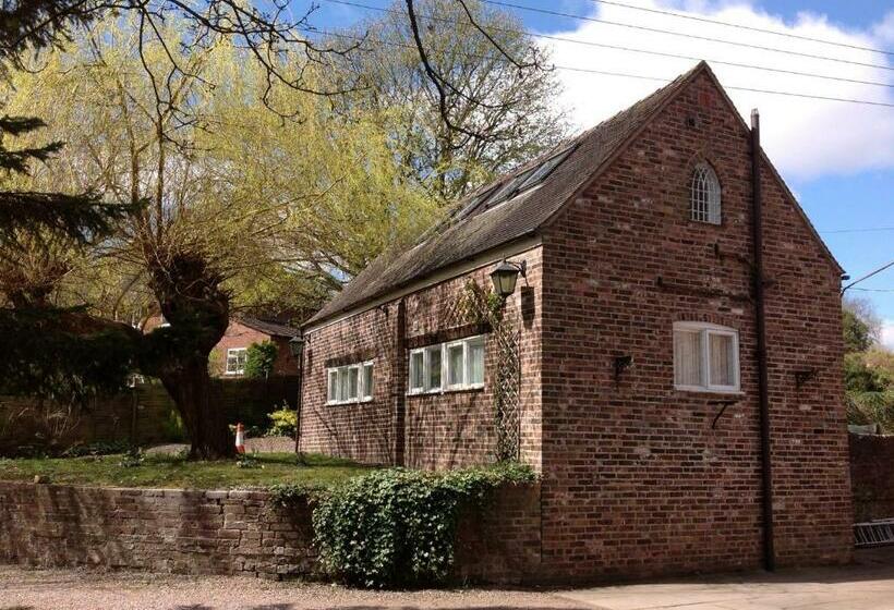 标准间, Calcutts House