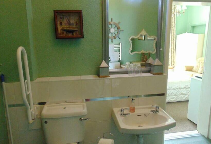 Номер Superior, Holywell House