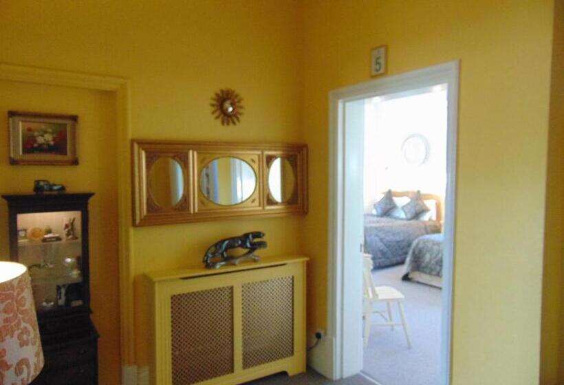 Семейный Номер Superior, Holywell House