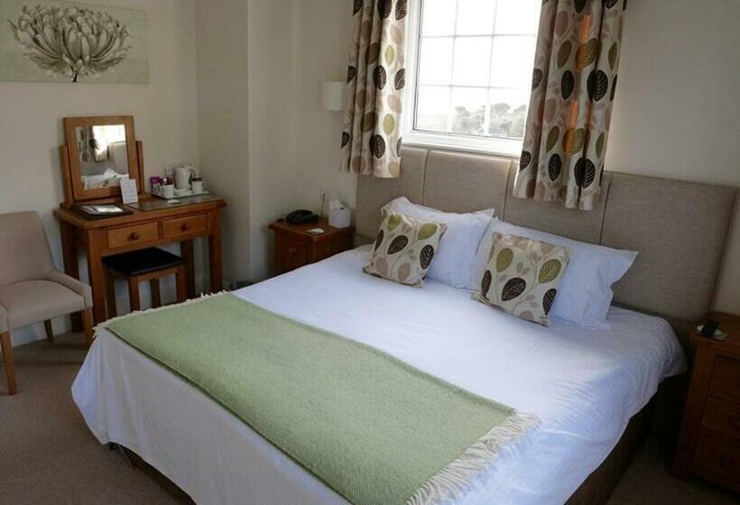 Standard Room, Trelawne