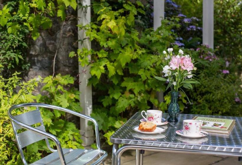 Люкс Кровать Кинг, Penbontbren Luxury Bed And Breakfast