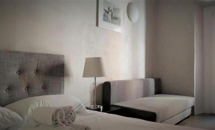اتاق خانوادگی, Apart Hotel Lupetta 5