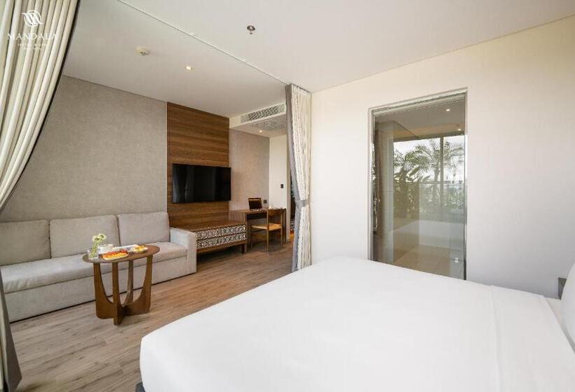اتاق استاندارد با تخت بزرگ, M Continental By Mandala Phu Yen