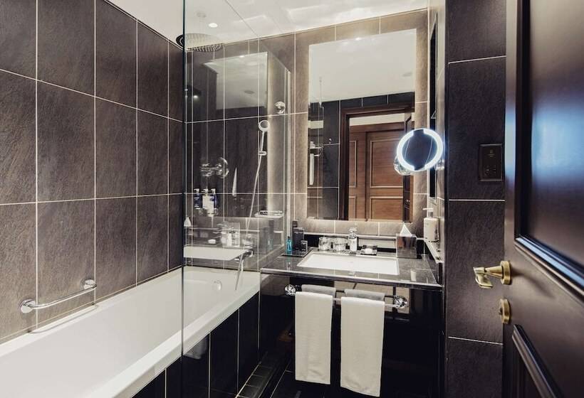 Номер Superior, Dukes The Palm Dubai
