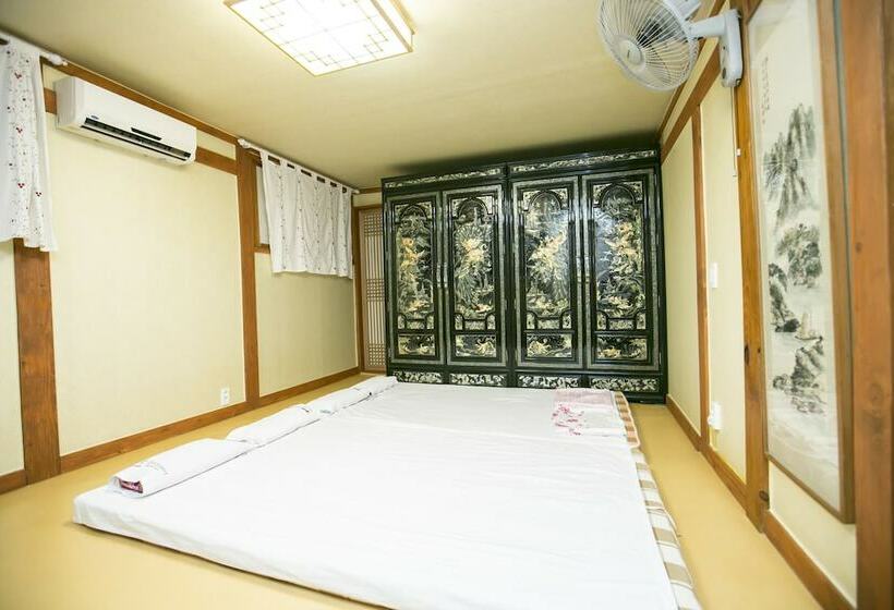 패밀리 룸, Bukchonmaru Hanok Guesthouse
