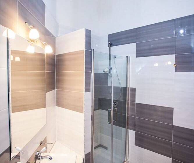 Standard 3 Pers. Værelse, B&b Rochel