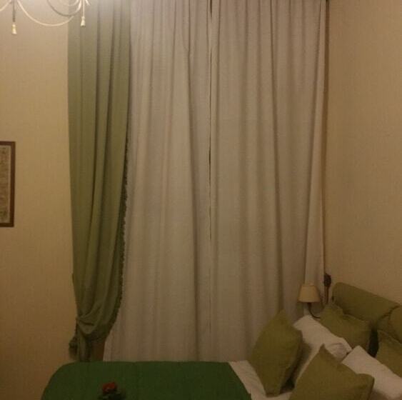Standard 3 Pers. Værelse, B&b Rochel
