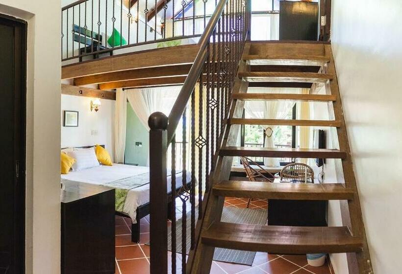 Семейный Номер, Anjungan Beach Resort