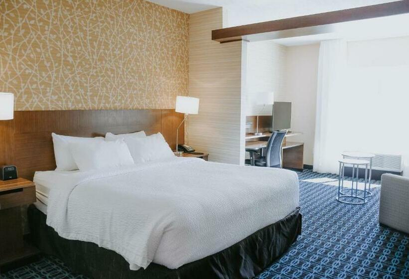 غرفة قياسية سرير كينج, Fairfield Inn & Suites By Marriott Lincoln Airport