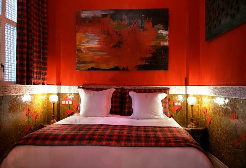 سوییت جونیور, Riad Karmela Princesse