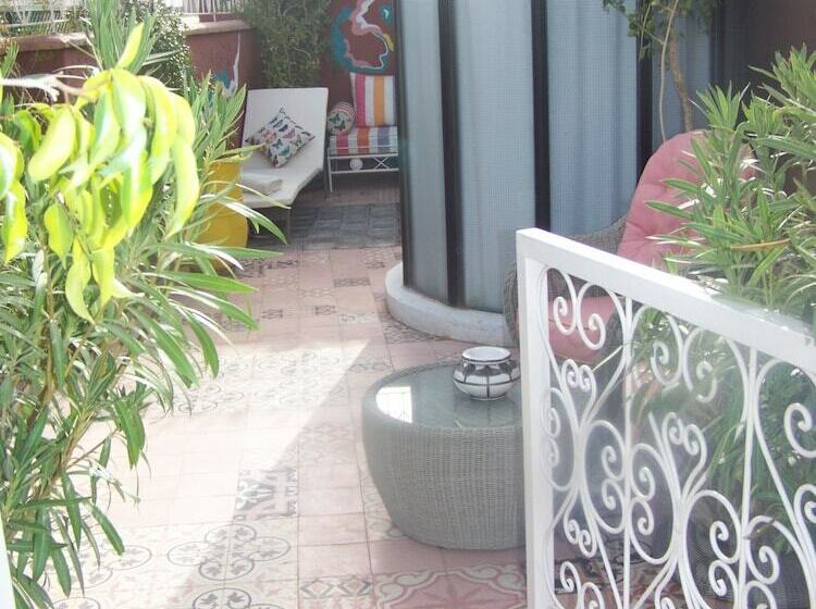 سوئیت جونیور با تراس, Riad Karmela Princesse