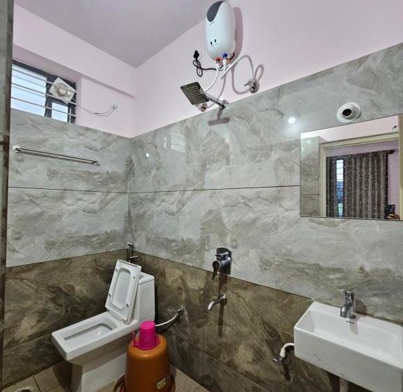 Номер Economy, Golden Palace Residency