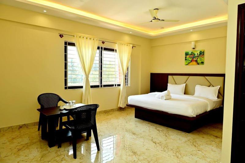 Номер Стандарт, Downtown Pr Groups Raashi Residency