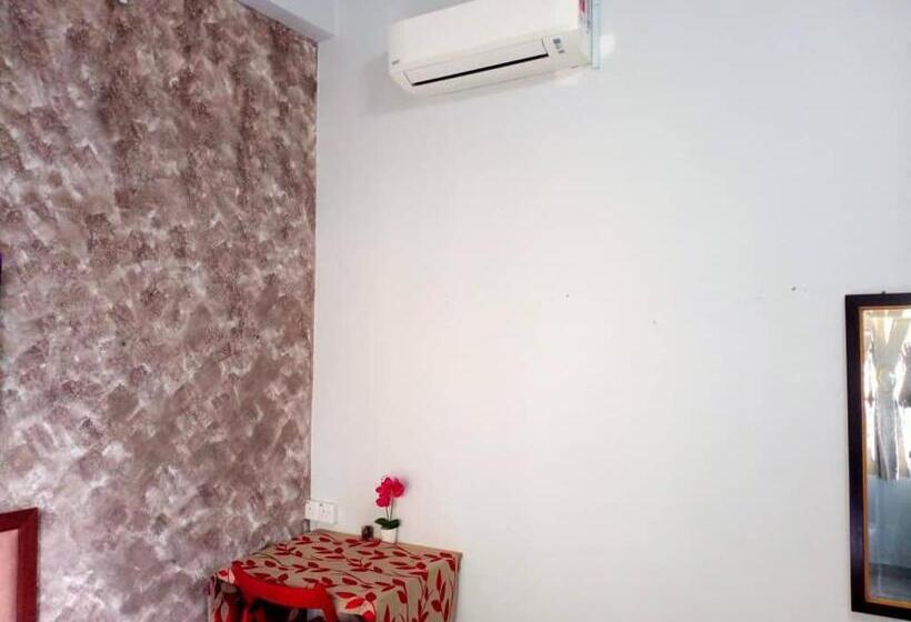 Номер Стандарт, D  Bunga Hotel Bukit Bunga Bilik Standard Queen