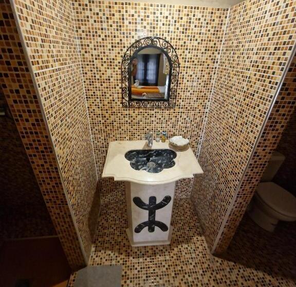 Номер Стандарт Трехместный, Riad Ouzina Tgm