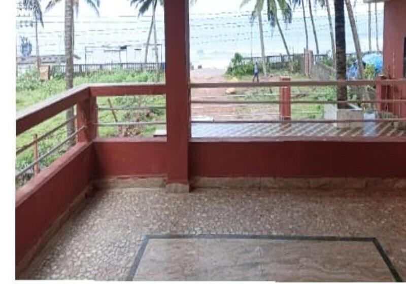 豪华海景房带阳台, Leon Home Stay