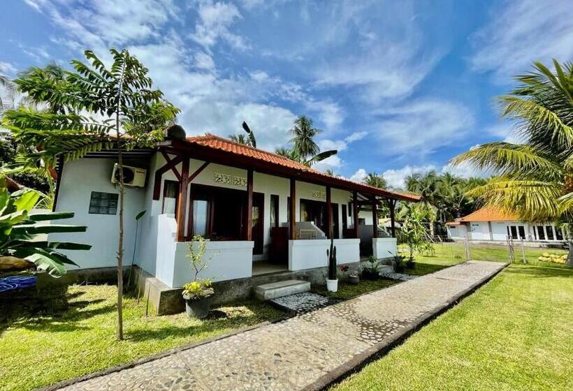 اتاق استاندارد با بالکن و چشمانداز دریا, Tejakula Sunset Boutique Resort