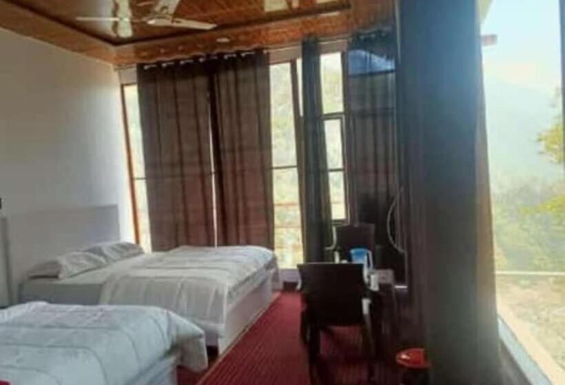 4인용 스탠다드 룸, Kedar Hill Resort Sonprayag