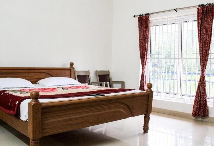 Номер Deluxe, Misty Inn