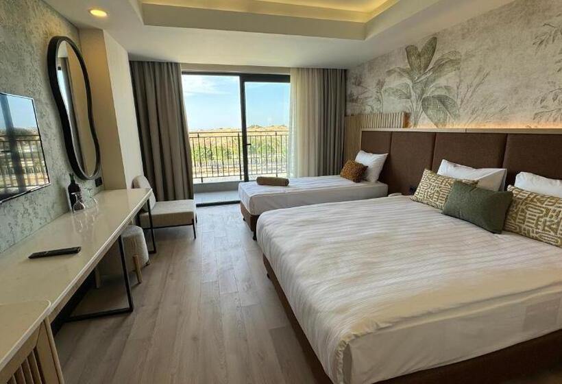 Triple Room Sea View, Vox Maris Resort