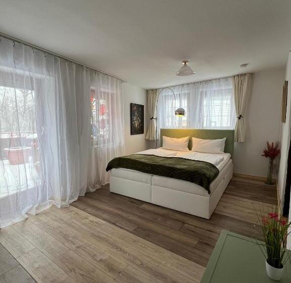 スイート, Haus Zum Guten Hirten