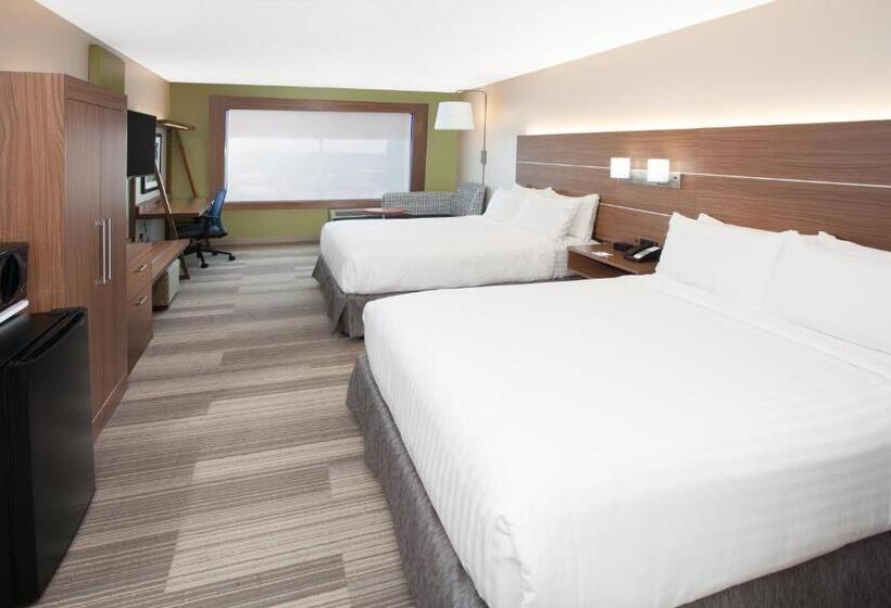身障者適用スイートルーム, Holiday Inn Express & Suites   Sterling Heights Detroit Area, An Ihg