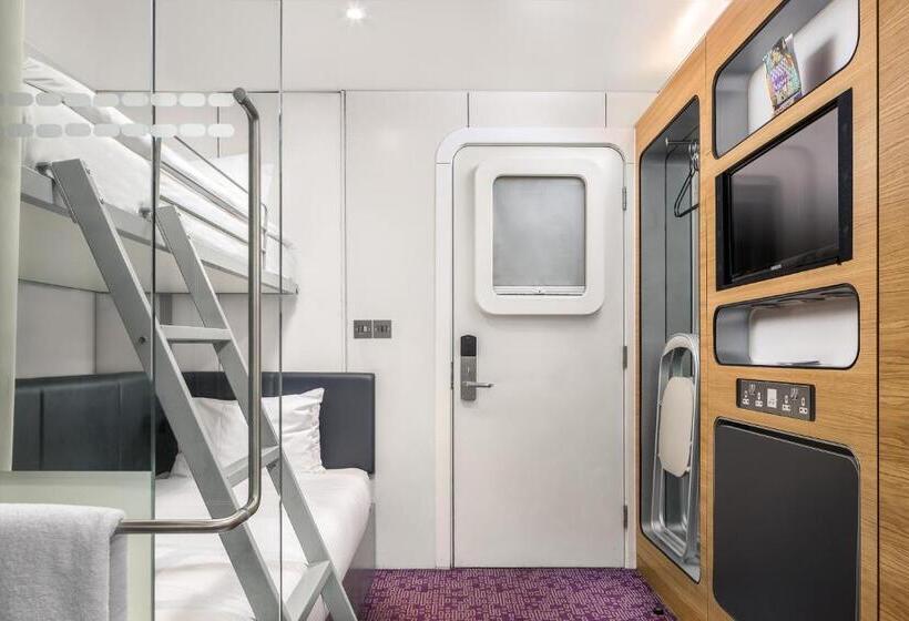 标准间, Yotelair London Gatwick Airport