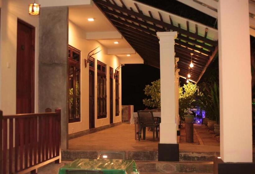 Стандартный Номер Кровать Кинг, Green View Weligama