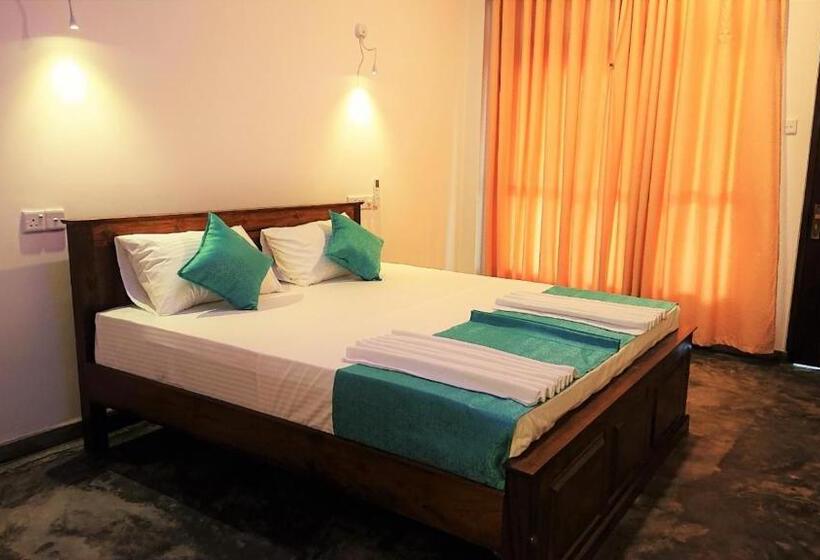 Стандартный Номер Кровать Кинг, Green View Weligama